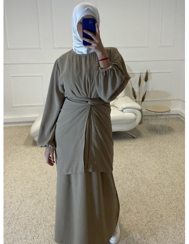 ABAYA AVEC PARÉO À NOUÉ INTÉGRÉ FEMME...