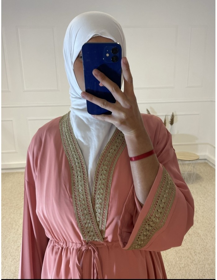 ABAYA CINTRÉ AVEC BRODERIE FEMME ROSE MASTOUR - MASTOUR