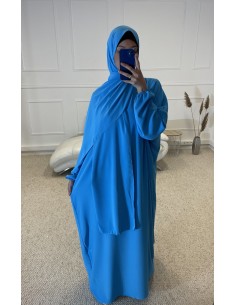 ABAYA AVEC VOILE INTÉGRÉ...