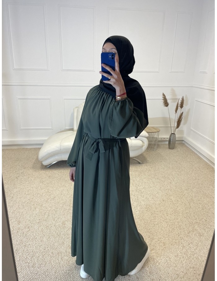 ABAYA LONGUE COL ROND CINTRÉ FEMME KAKI - MASTOUR