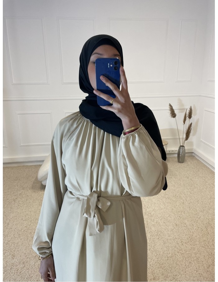 ABAYA LONGUE COL ROND CINTRÉ FEMME BEIGE - MASTOUR