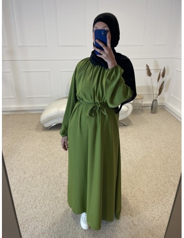 ABAYA LONGUE COL ROND CINTRÉ FEMME VERT