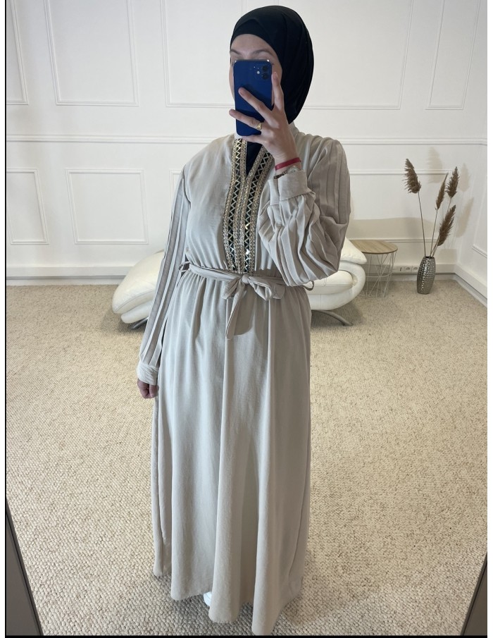 ABAYA AVEC BRODERIE AU COL FEMME BEIGE - MASTOUR