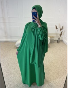 ABAYA AVEC VOILE INTÉGRÉ...