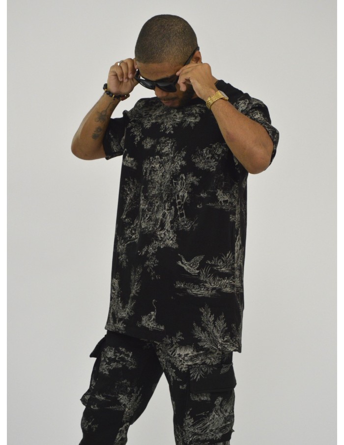 T-SHIRT NOIR IKAO A MOTIFS - HOMME - Accueil