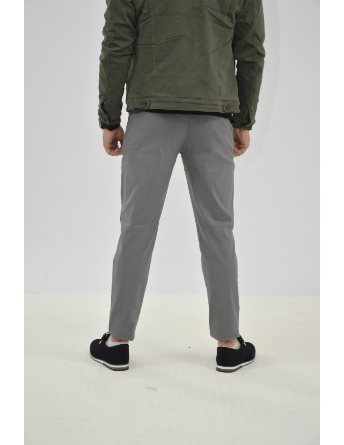 Pantalon Chino SKINNY GRIS - HOMME - Accueil