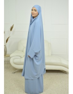 ENSEMBLE ROBE ET JUPE VOILE...