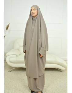 ENSEMBLE ROBE ET JUPE VOILE...
