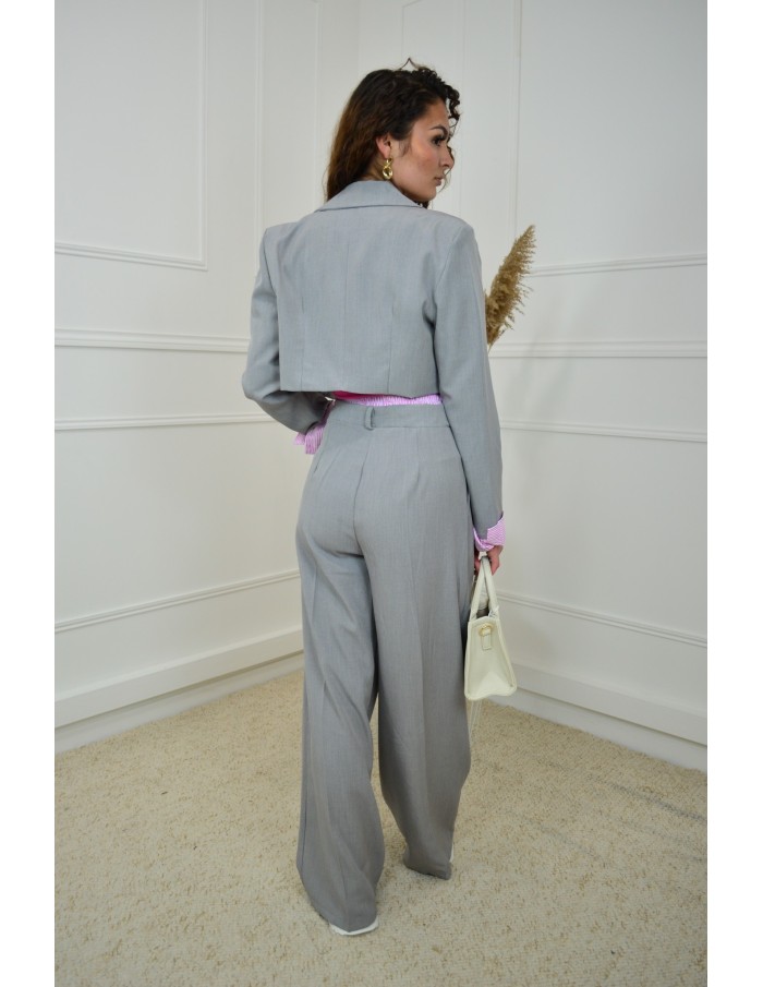 Ensemble 2 pièces gris: blazer cropped et pantalon fluide avec détails rayées - femme - Accueil