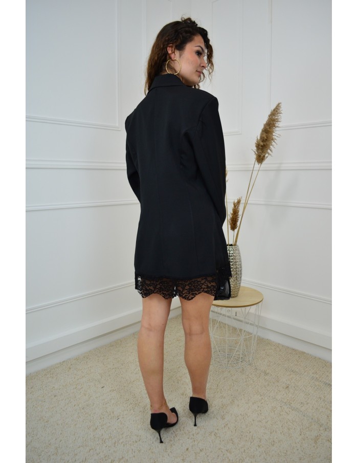 Robe Blazer Chic avec Bordures en Dentelle - Élégante et Moderne