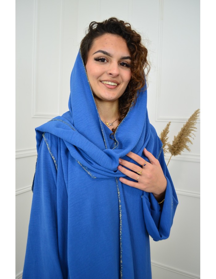 Robe Longue Bleu avec Voile Incorporé - Élégance et Raffinement