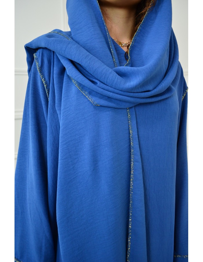 Robe Longue Bleu avec Voile Incorporé - Élégance et Raffinement