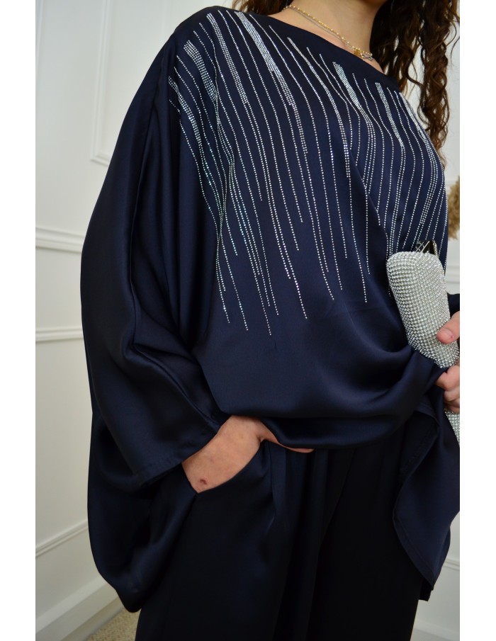 Ensemble Bleu Marine Satiné Femme avec Strass – Élégance & Confort