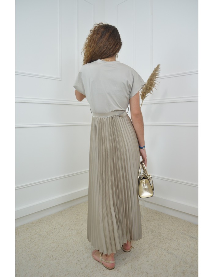 Robe longue beige cintrée avec jupe plissée - femme - Accueil