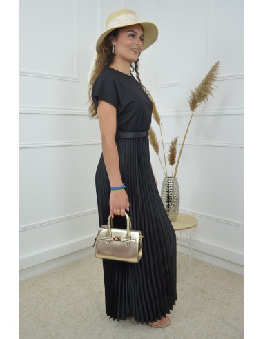 Robe longue noire cintrée avec jupe...