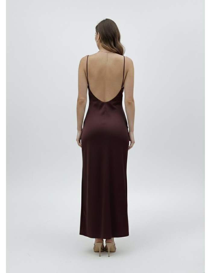 Robe Longue bordeaux Satinée Bretelles Croisées & Fente Dentelle