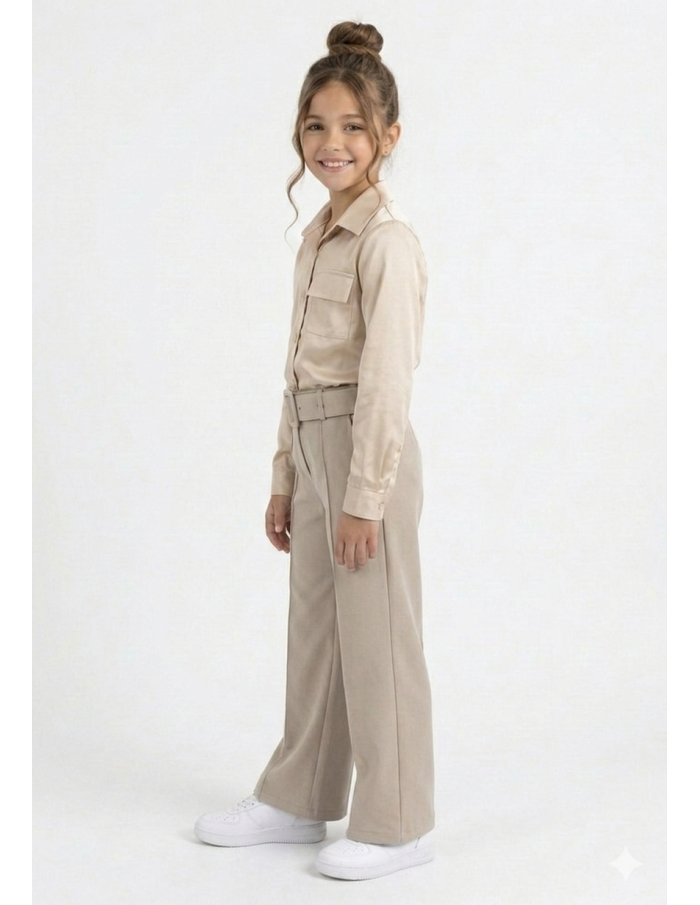 Ensemble beige chemise satinée + pantalon droit ceinturé – FILLE