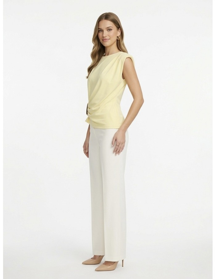 Haut jaune à épaulettes avec détail doré – femme