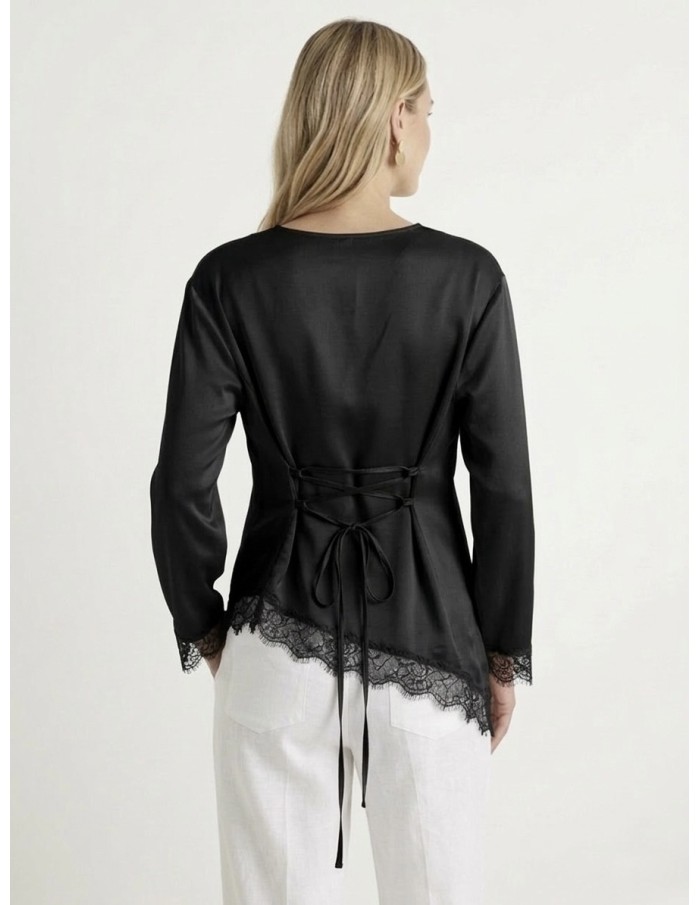 TOP SATINÉ NOIR FINITION DENTELLE RESSERRÉ DOS- FEMME