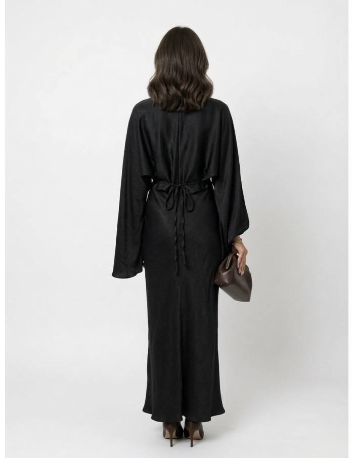 ROBE LONGUE NOIR COL DRAPÉ & MANCHES ÉVASÉES