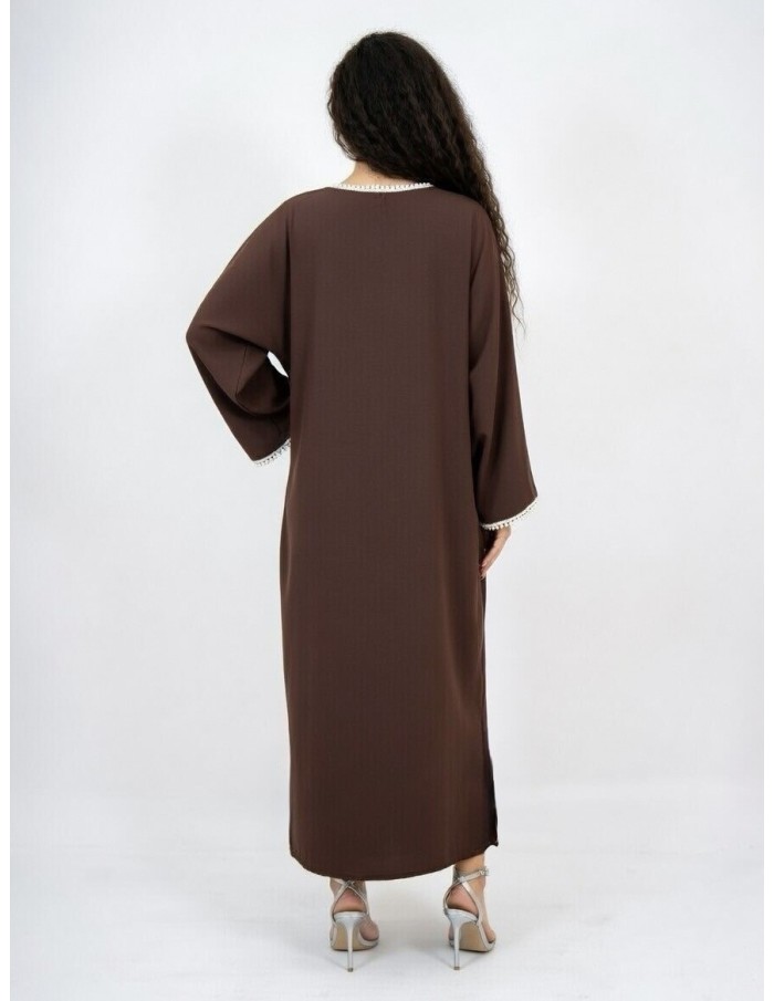 ROBE ABAYA COL ROND À PERLES MARRON - FEMME