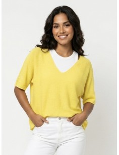 PULL TOP EN MAILLE LÉGÈRE...