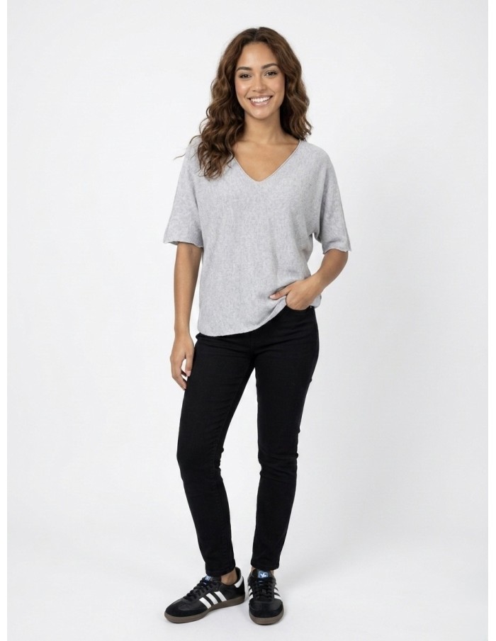 PULL TOP EN MAILLE LÉGÈRE GRIS - FEMME