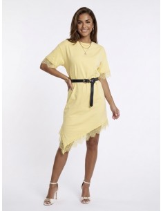 ROBE T-SHIRT JAUNE DÉTAILS...