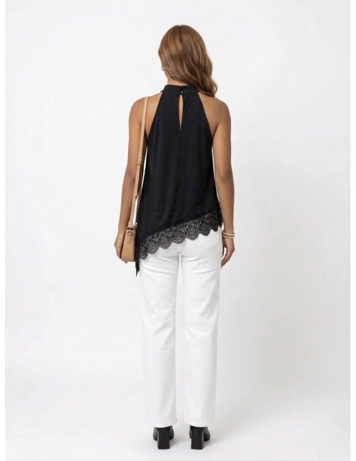 TOP SATINÉ NOIR COUPE ASYMÉTRIQUE ET BORDURE DENTELLE - femme