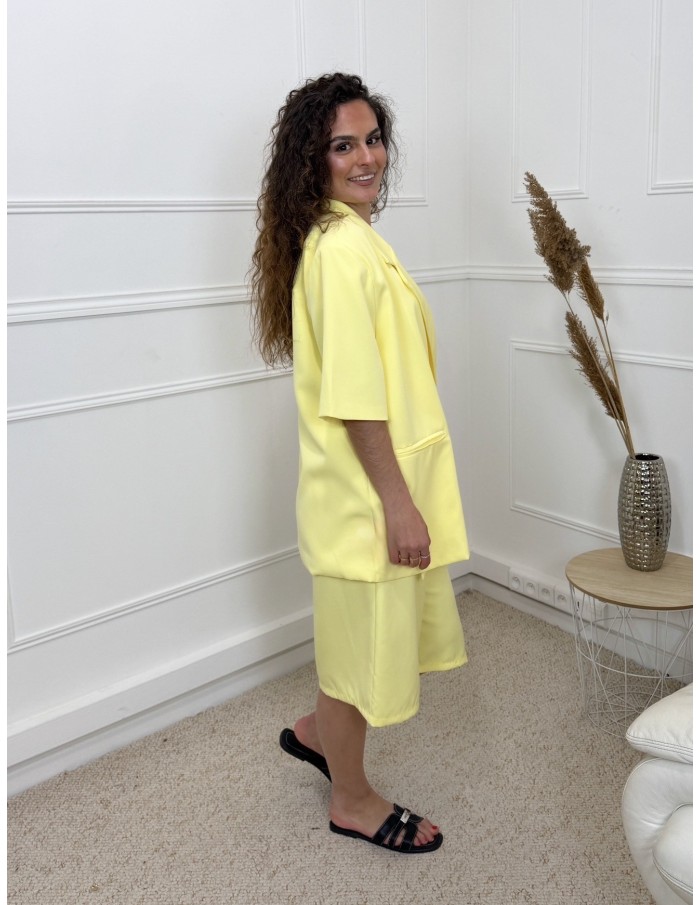 ENSEMBLE TAILLEUR JAUNE BERMUDA BLAZER MANCHES COURTES  - FEMME