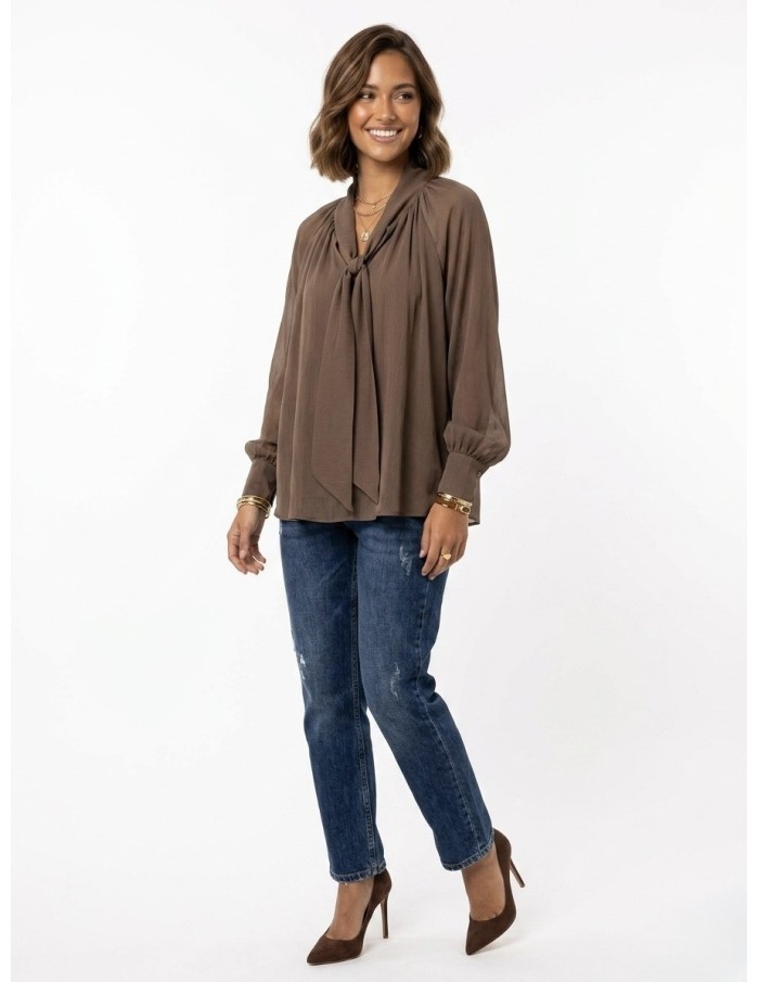 BLOUSE MARRON COL LAVALLIÈRE COUPE FLUIDE & DÉTAILS FRONCÉS - FEMME