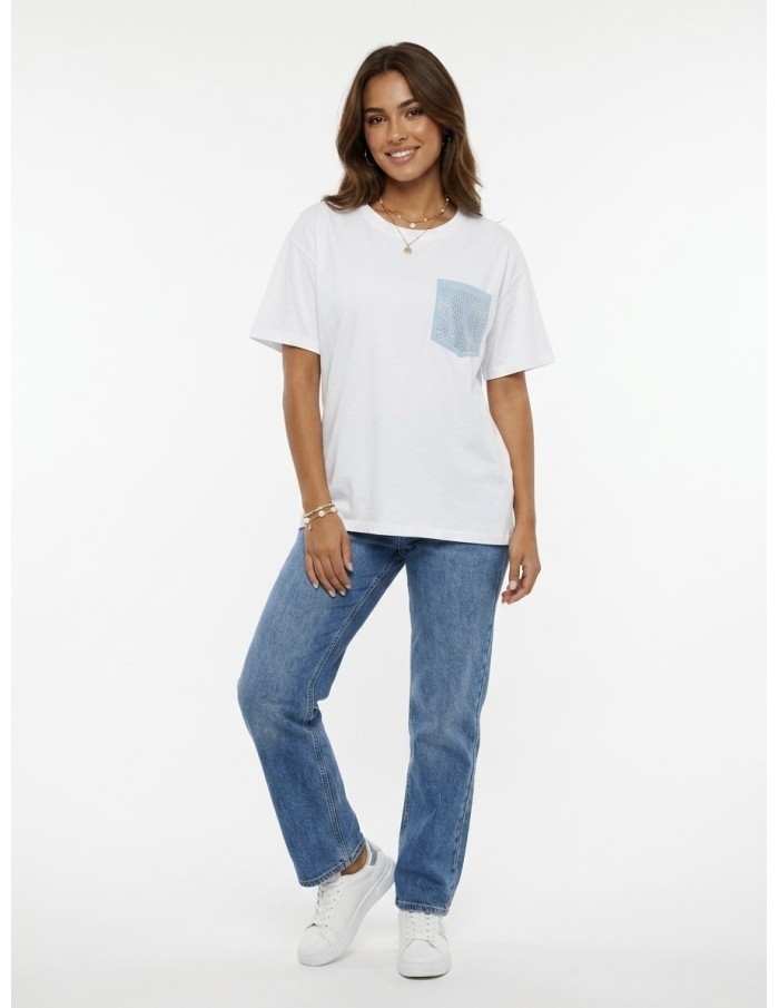 T-SHIRT BLEU CIEL POCHE STRASS  - femme