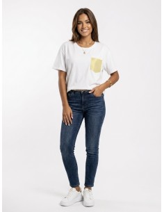T-SHIRT JAUNE POCHE STRASS... 2