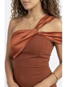 ROBE LONGUE ASYMÉTRIQUE... 2