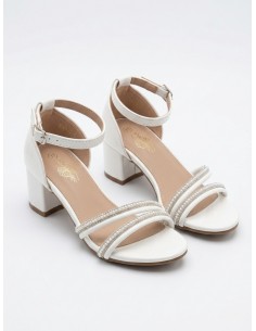 SANDALES BLANCHES À TALONS...