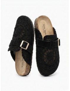 MULES EN CROCHET NOIRES... 2