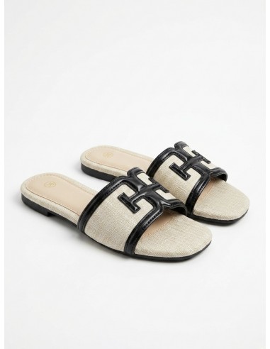 MULES EN RAPHIA AVEC CONTOUR EN CUIR...