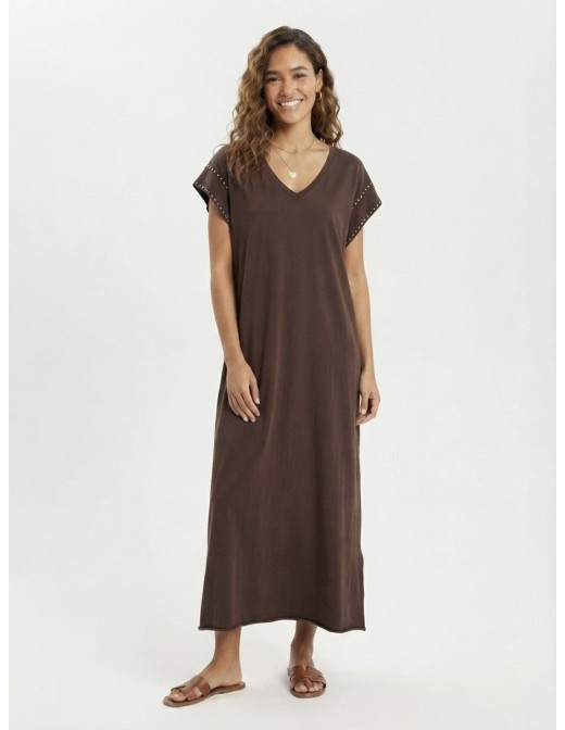 ROBE LONGUE À CLOUS DÉCORATIFS CHOCOLAT - FEMME