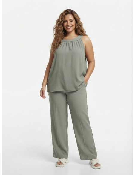 TOP DÉTAILS CLOUTÉS VERT SAUGE - FEMME