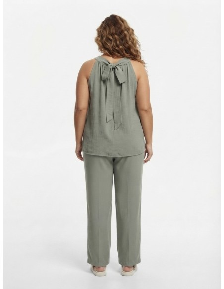 TOP DÉTAILS CLOUTÉS VERT SAUGE - FEMME
