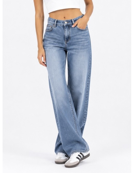 Jean femme wide leg bleu taille haute vue de face