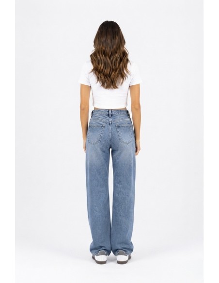 Jean femme bleu clair coupe wide leg vue de dos