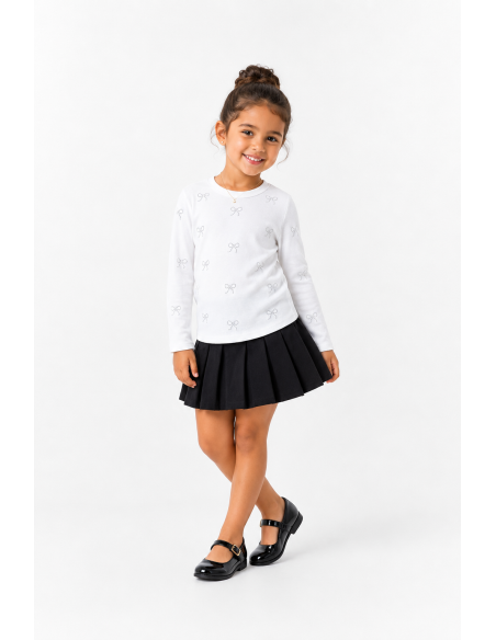 T-shirt blanc côtelé nœuds strass fille - porté avec jupe noire