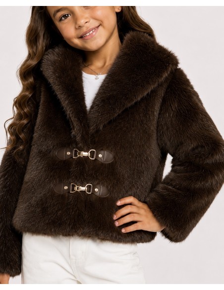 Manteau fausse fourrure fermoirs dorés - détail fermoirs et col