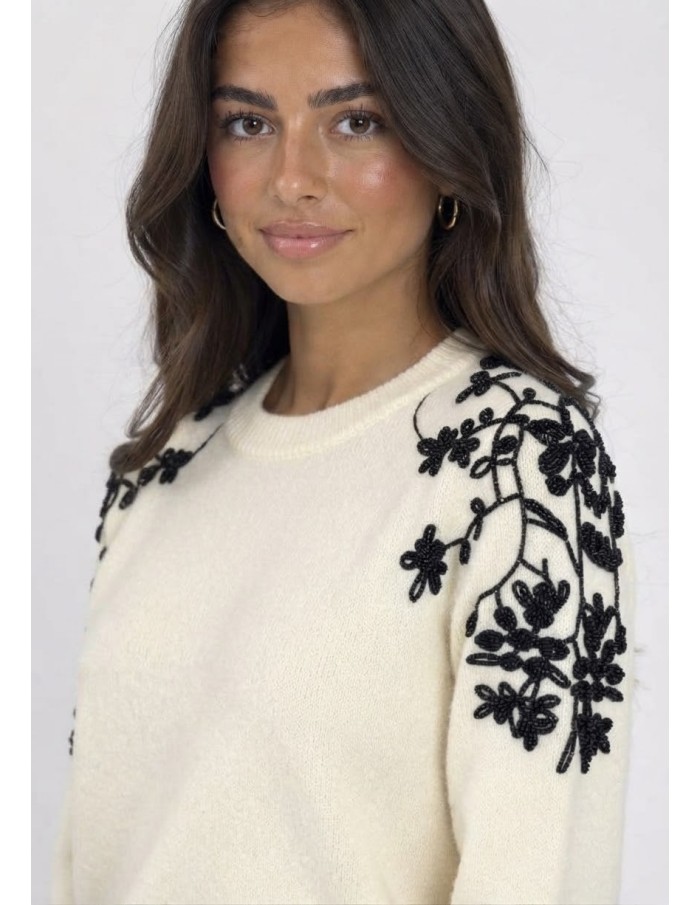 Pull Écru Brodé Fleurs Noires Femme | Zerda